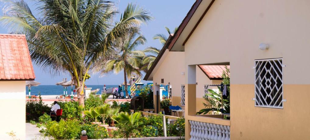 Kunta Kinteh Beach Complex Kotu Bilik gambar